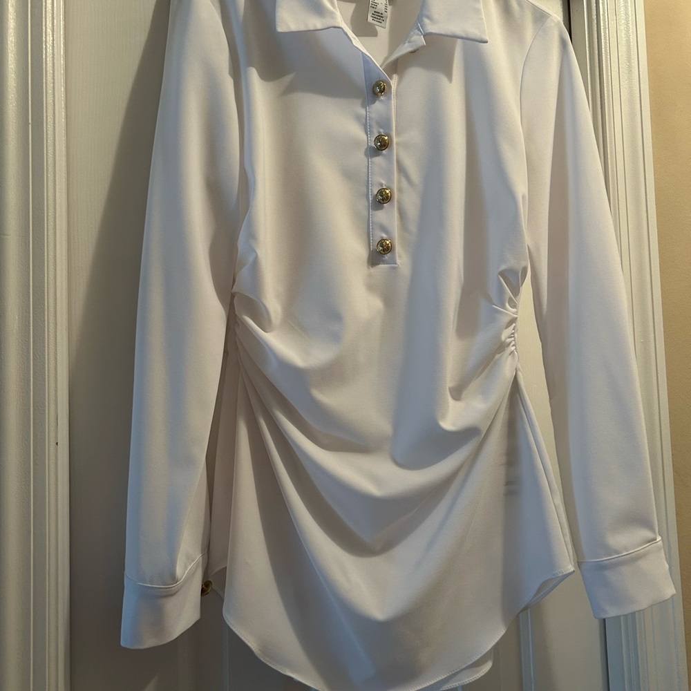 Elegant White Joseph Ribkoff Button-Up Blouse